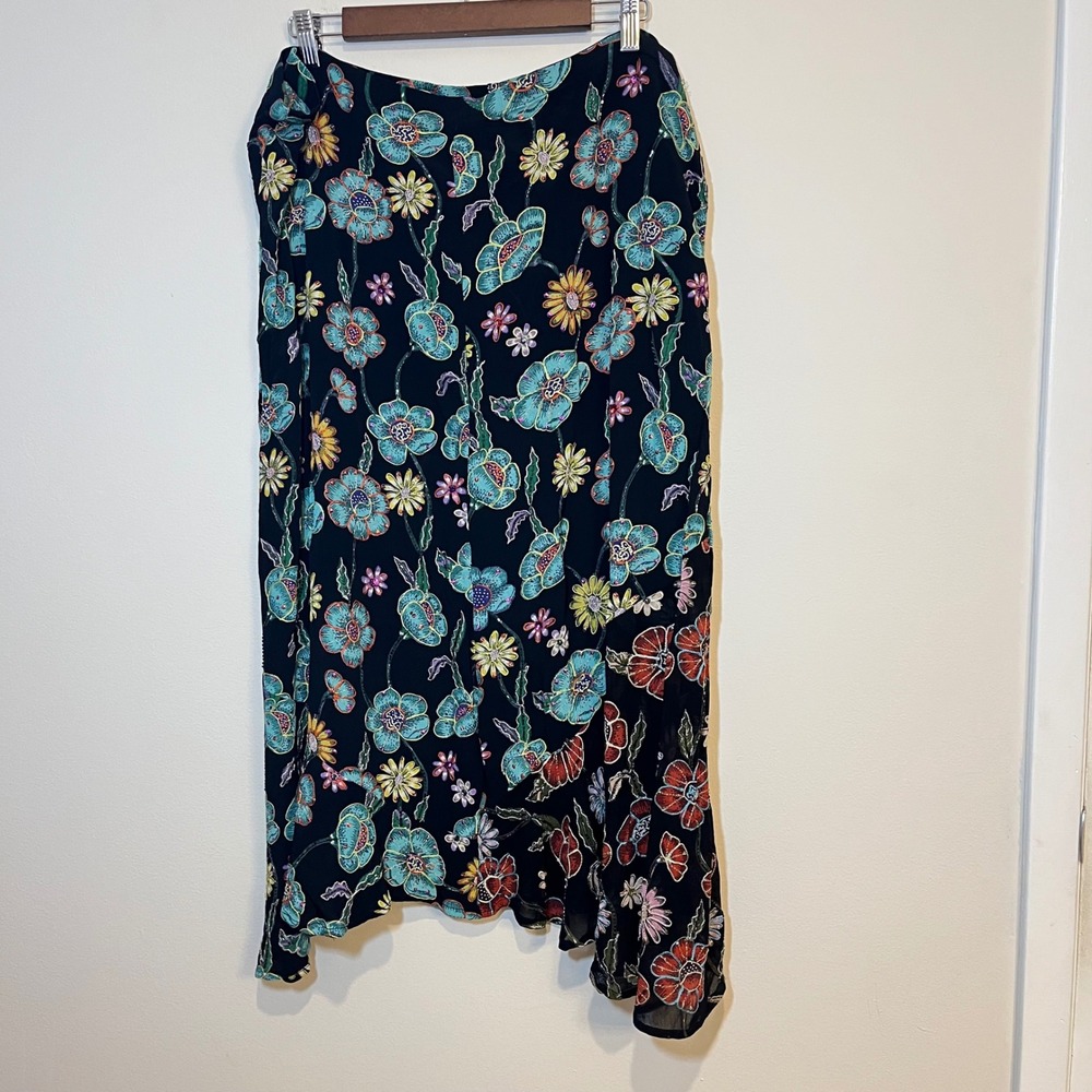 VTG Chico's Skirt Midi Pull On Black Floral Embroidered Beaded Size 2 (US Large) - Picture 2 of 6